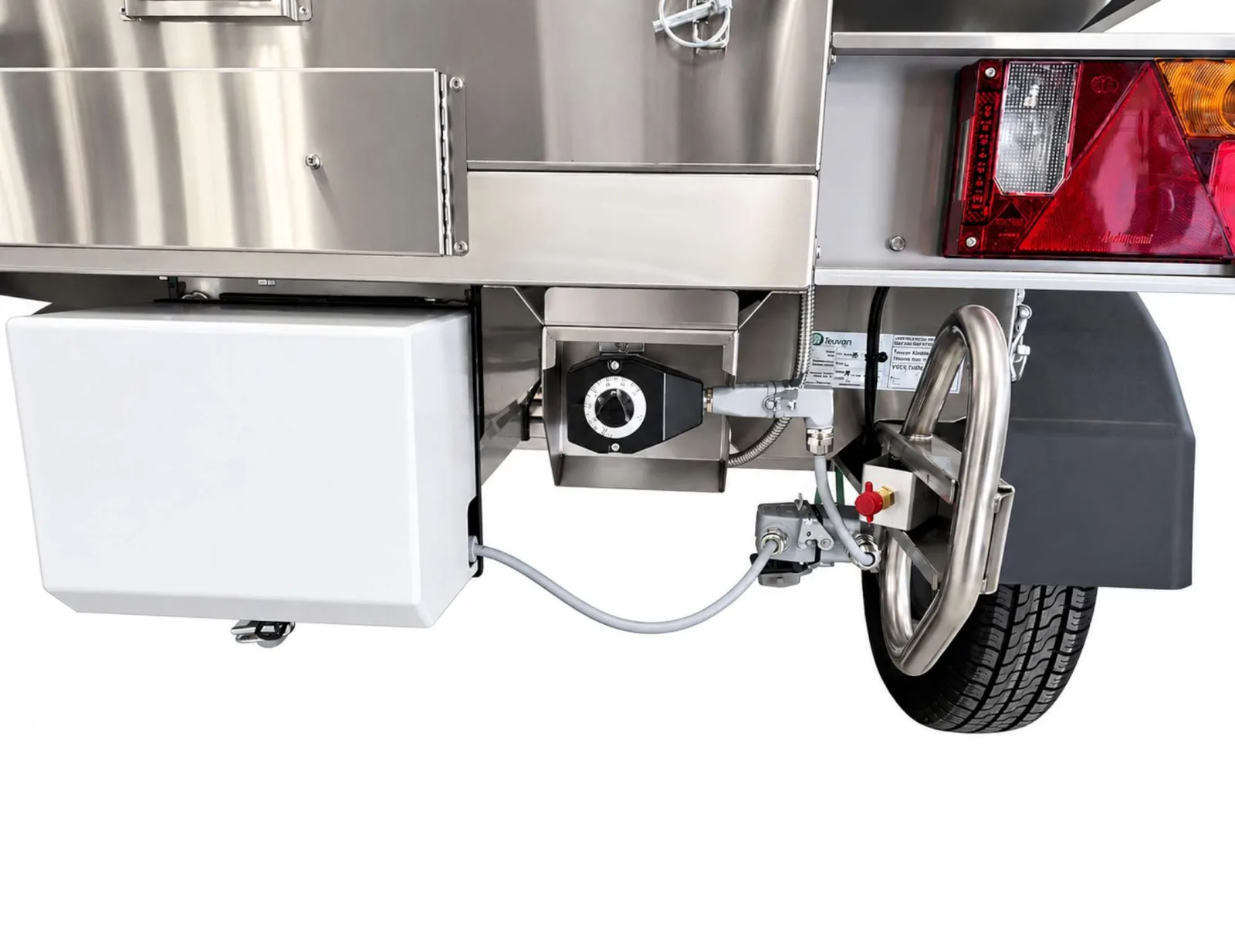 Palnik i instalacja paliwowa w kuchni polowej LFK150 diesel.